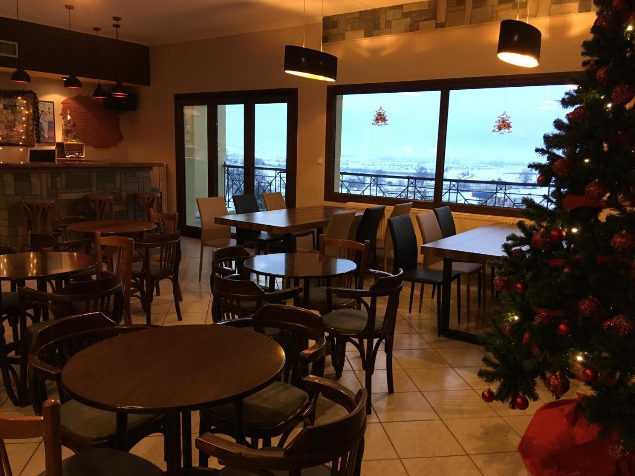 Smallhotel - Vevi מראה חיצוני תמונה